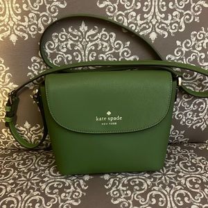 Kate spade green small crossbody